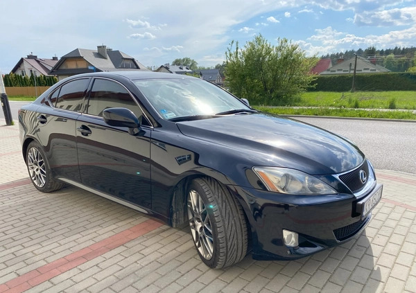 Lexus IS cena 34000 przebieg: 169000, rok produkcji 2006 z Ścinawa małe 154